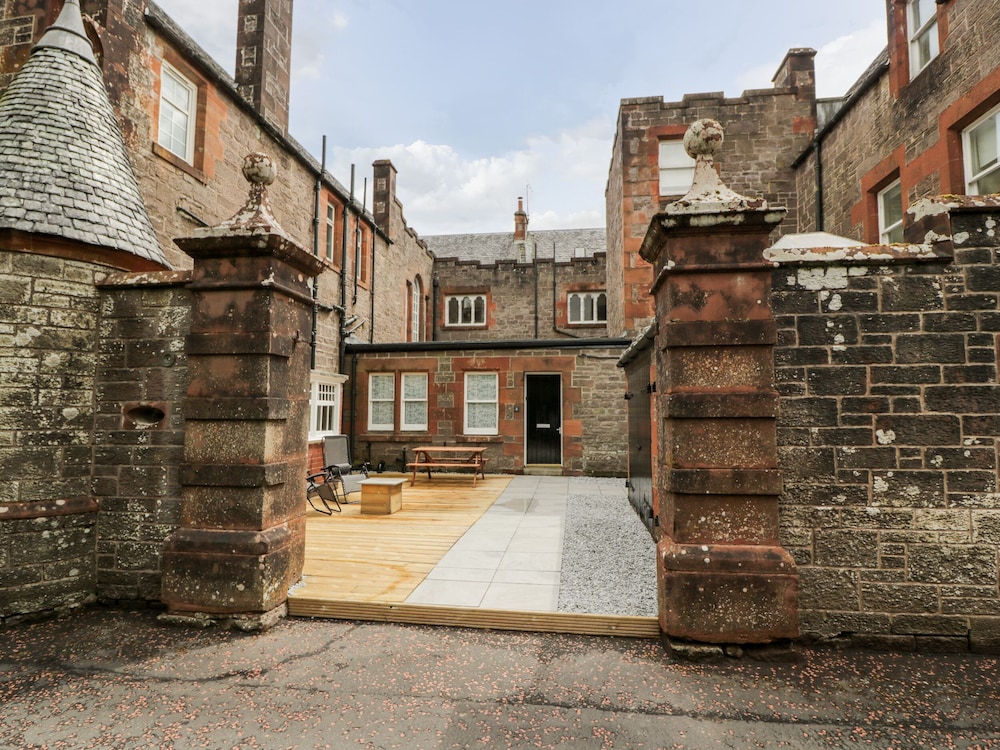 Rob Roy Apartment