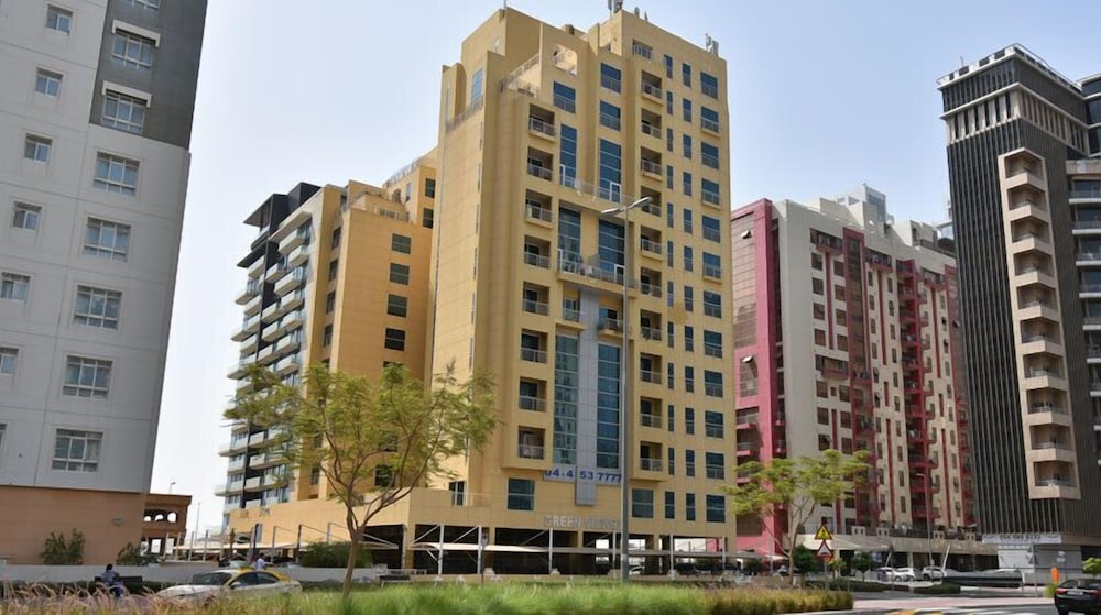 Bachelor Partition Room in Barsha Height