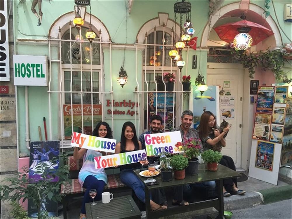 Taksim Green House Hostel
