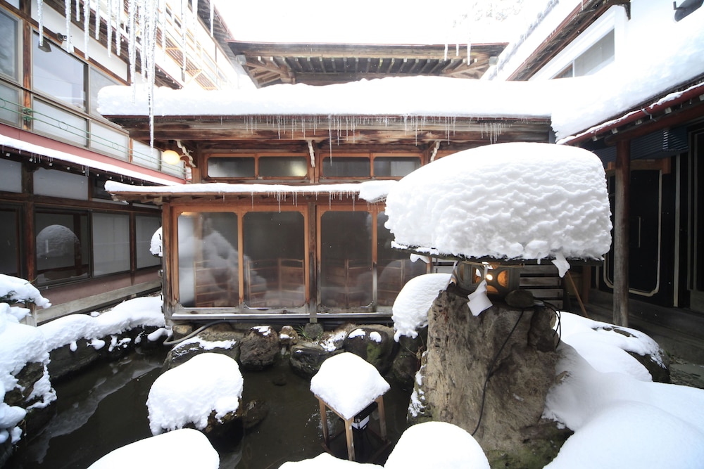 Yudanaka Seifuso