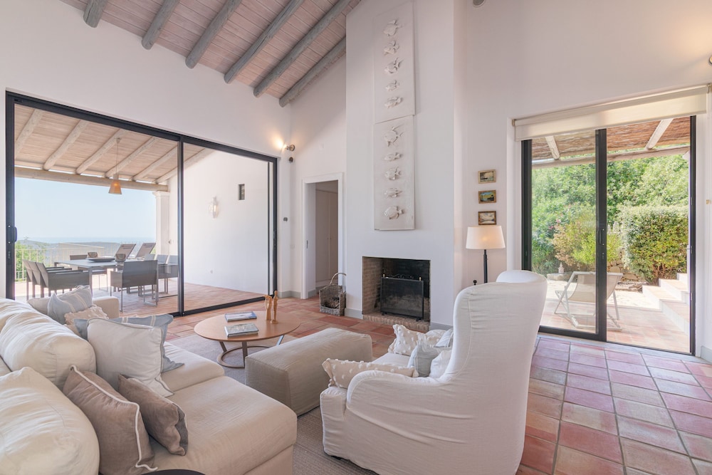 Casa Velha Pool Ocean View