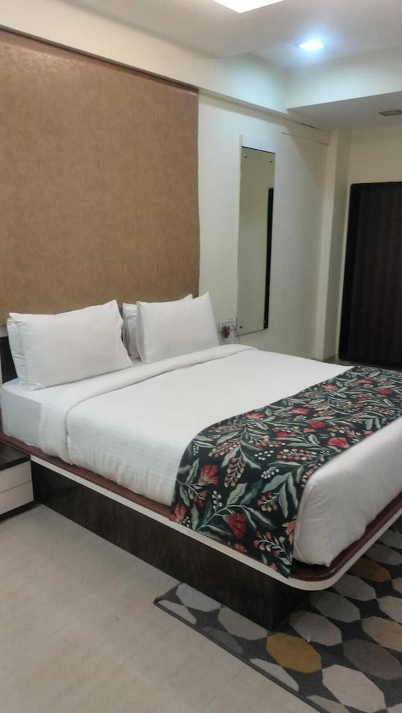 Hotel Lonavala Inn - Ekvira Devi Temple