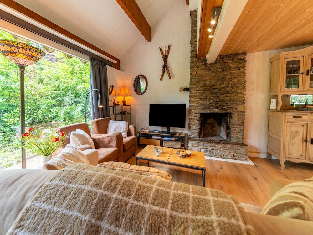 Chalet in Hastiere Near Castle