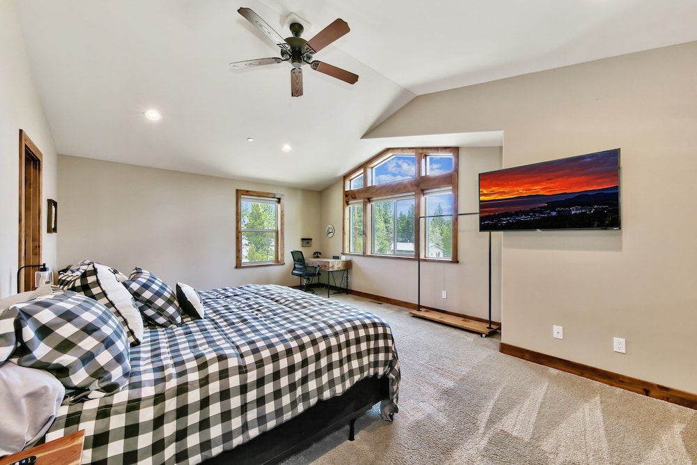 1008c Mountain View Retreat 5 Bedroom Home