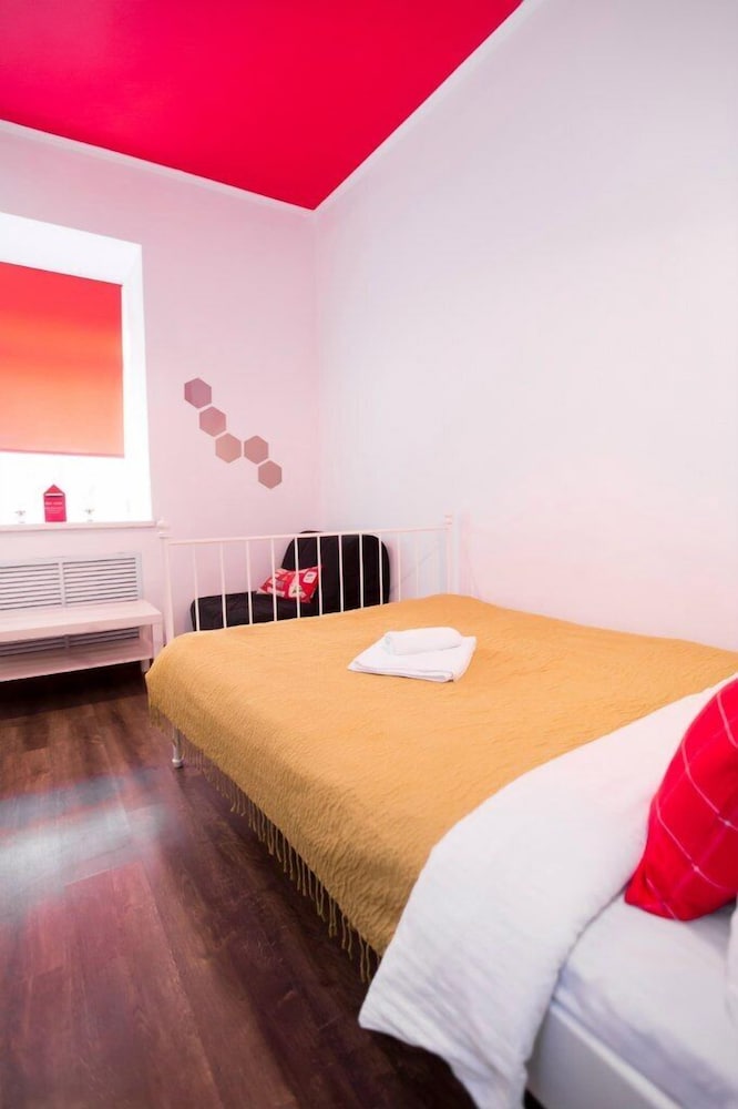 Fall in love hotel