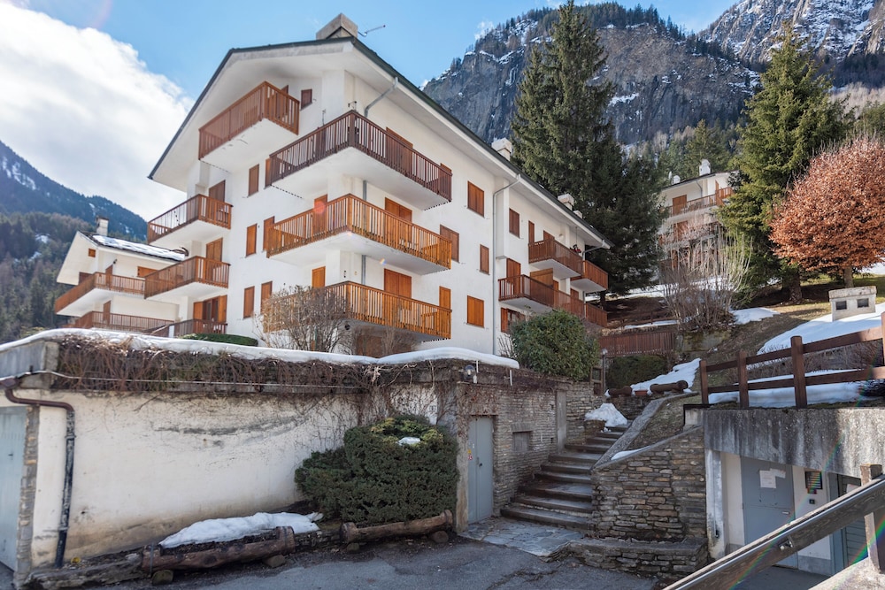 Montagne E Coccole