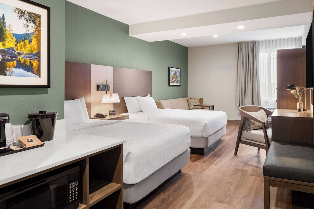 La Quinta Inn And Suites By Wyndham Lincoln