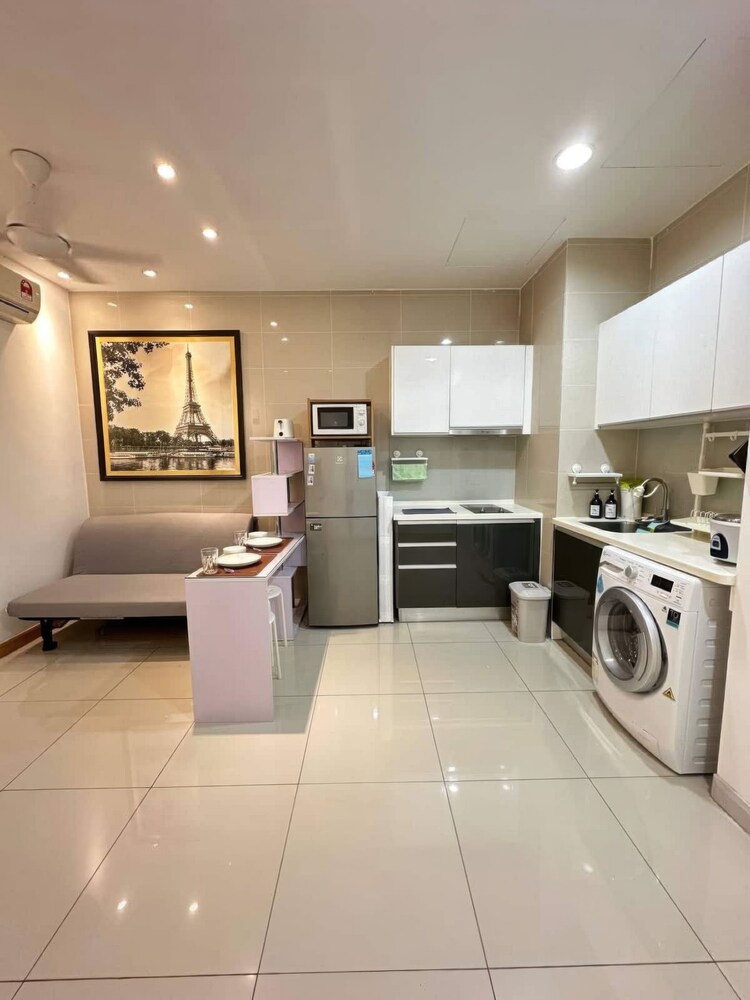 KL Staycation Gateway Residences