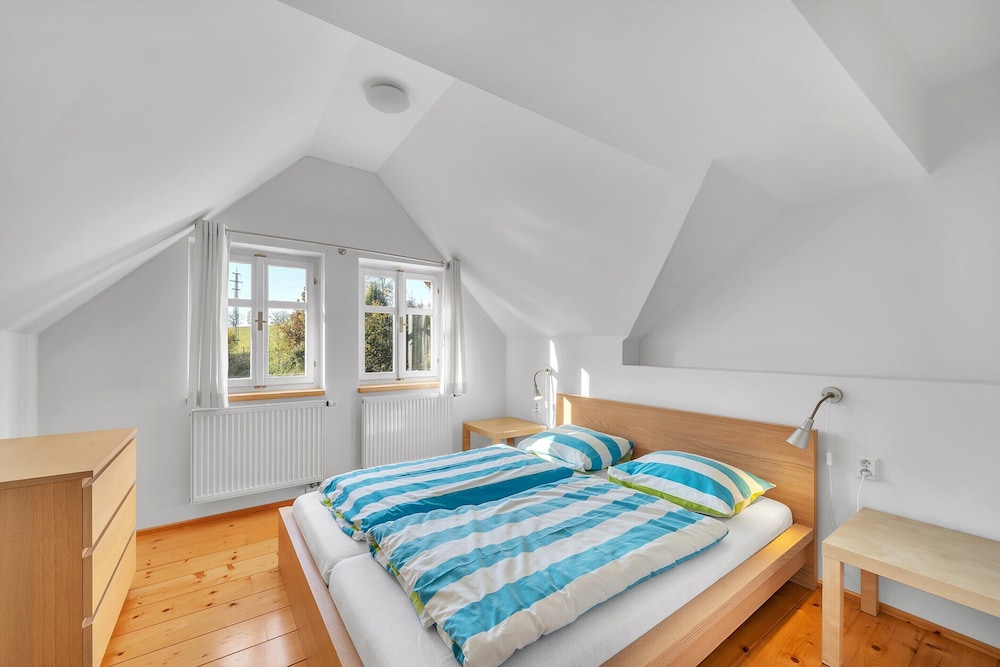 Villa in Mlade Buky Near Giant Mountains
