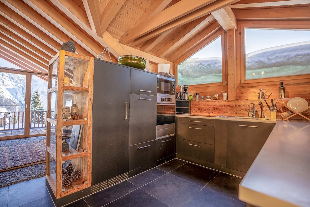 Caspar Penthouse