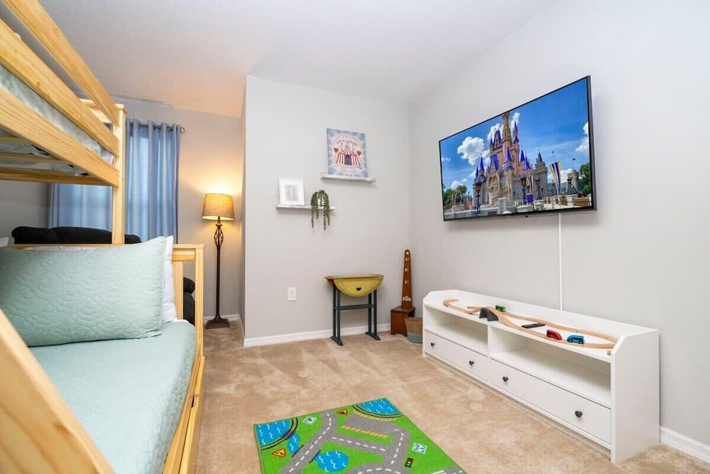 Stunning 3Bd Close to Disney at Fiesta Key 4764 - Image 5