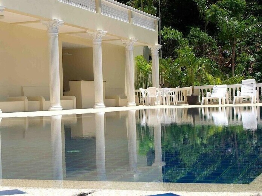 Eden Resort