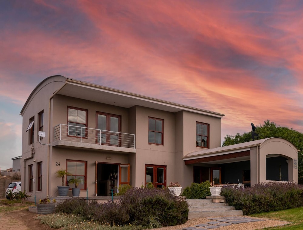 Serene Langebaan Getaway With Garden Views