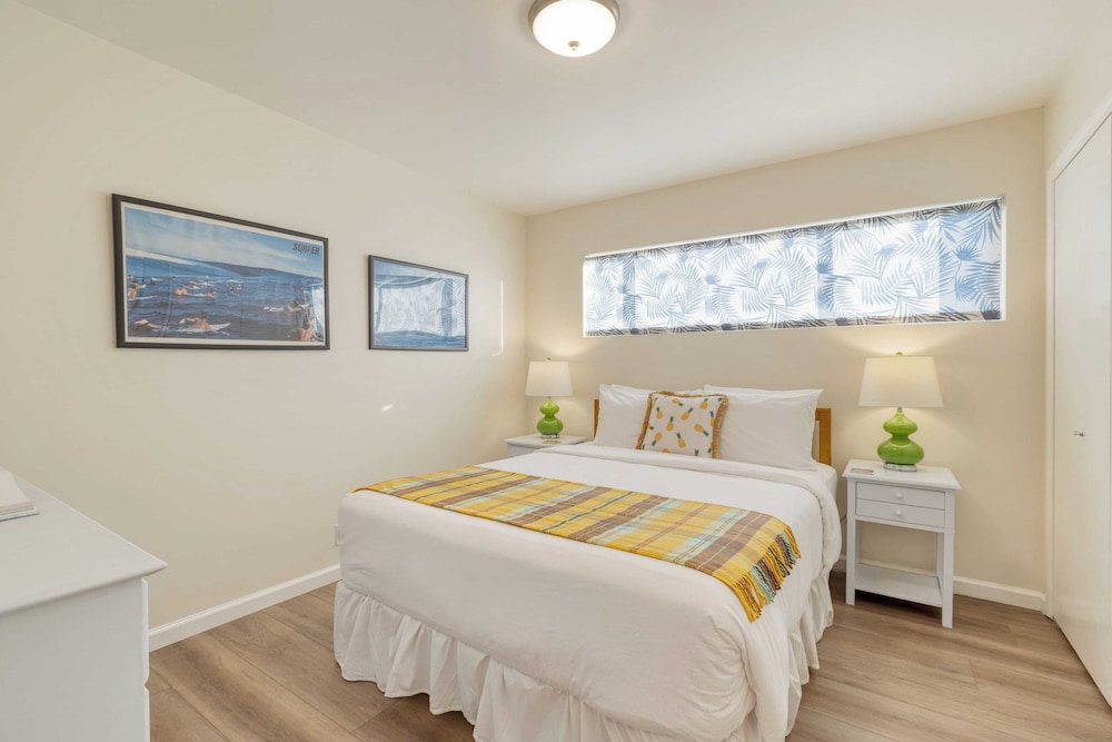 Hummingbird Haven by Avantstay Dog-friendly, Near the Beach, Huge Yard+hot Tub