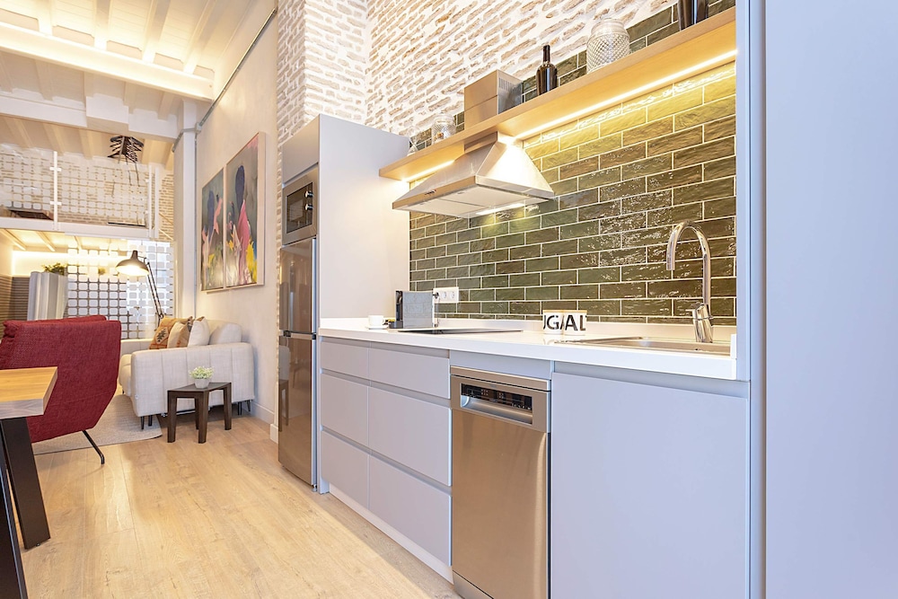Luxury Loft in Seville Center Santas Patronas V