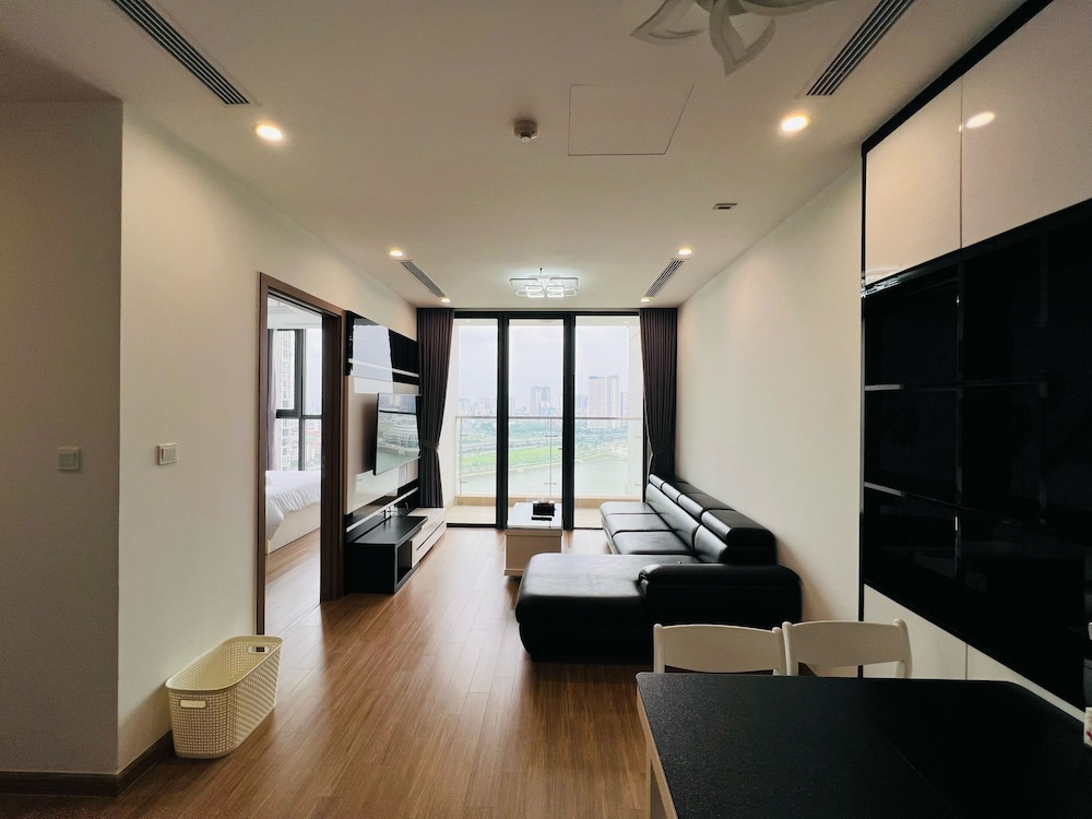 Vinhome SkyLake - Service Apartment