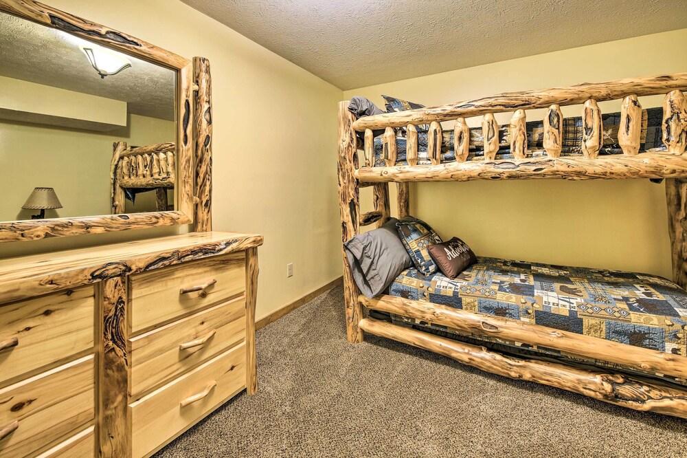 Strawberry Plains Cabin: Private Pond & Game Room! view 3