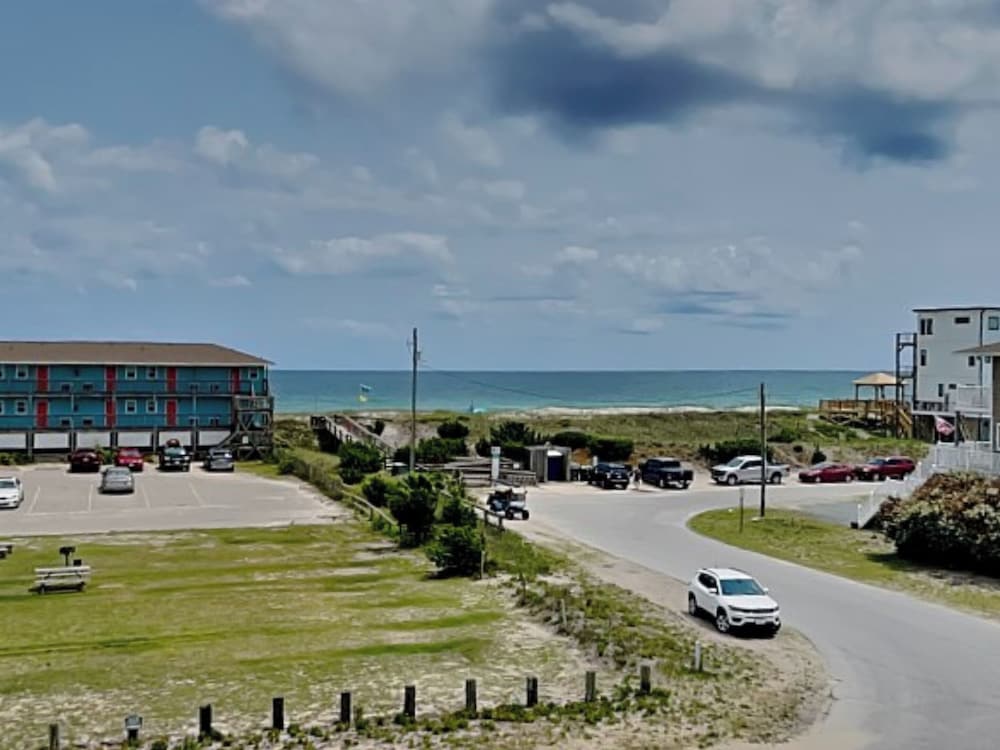 Nice Catch by Topsail Realty
