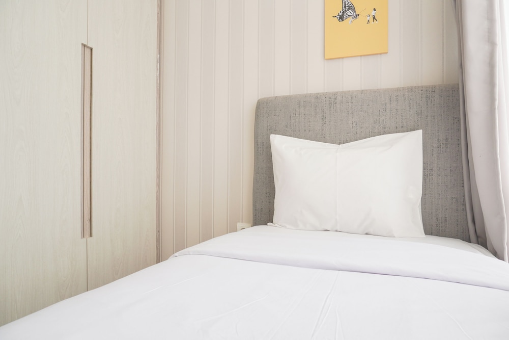 Best Price And Elegant 2Br At Menteng Park Apartment
