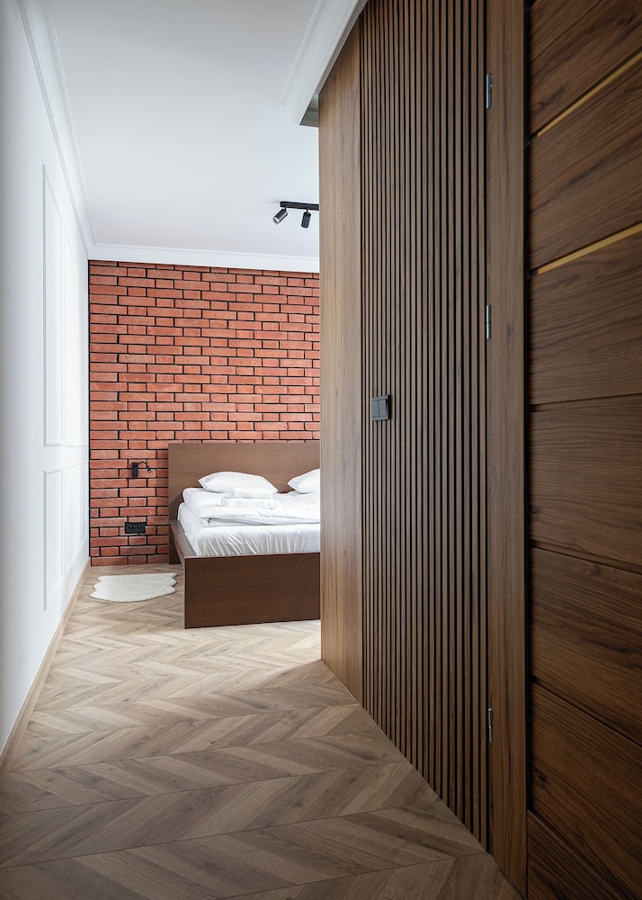 RentPlanet - Apartament Ząbkowska
