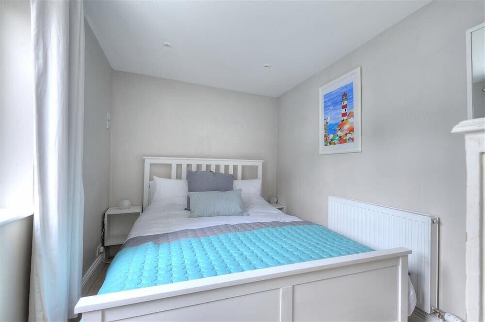 Mermaid House