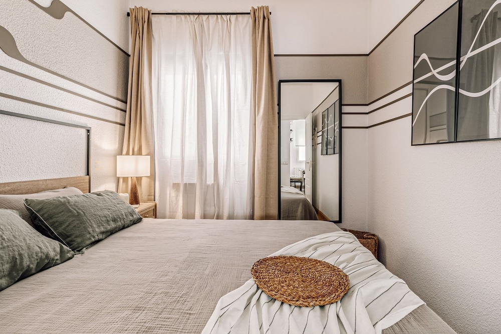 Duke - 3 Bedrooms and Office in Ibiza