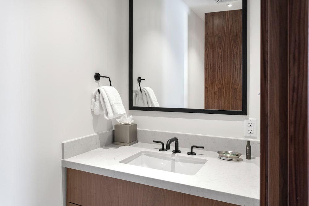 Argent at Deer Valley Resort - Three Bedroom Deluxe #504 3 Condo