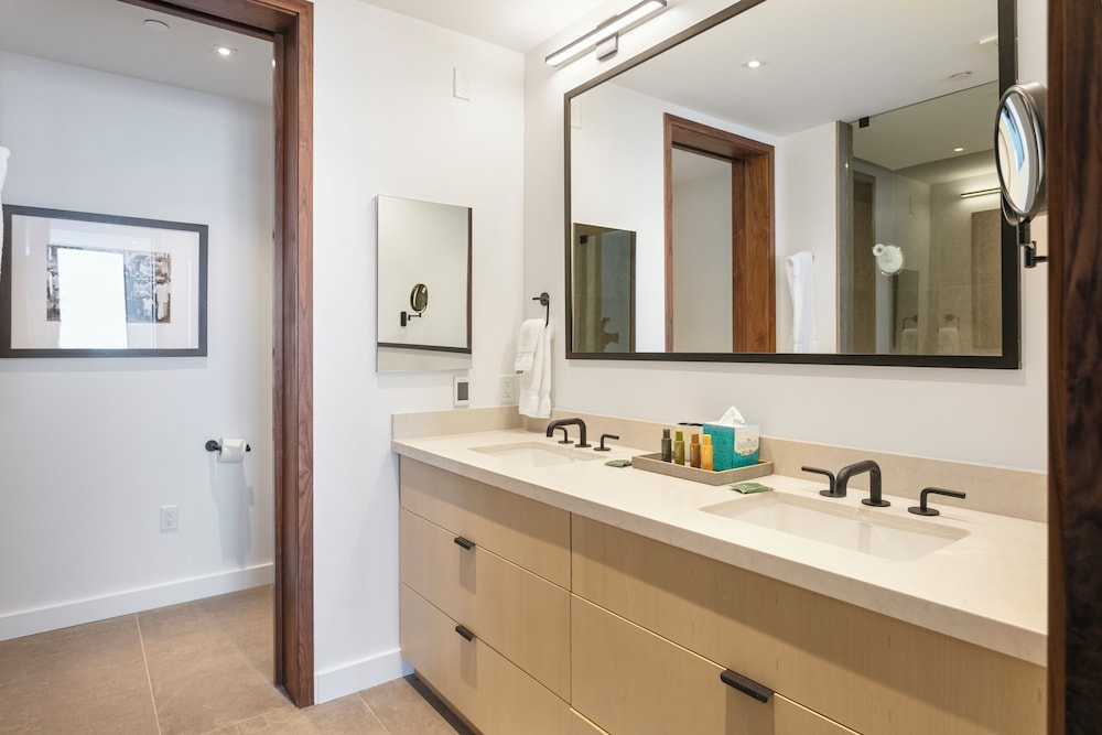 Argent at Deer Valley Resort - Three Bedroom Deluxe #405 3 Condo