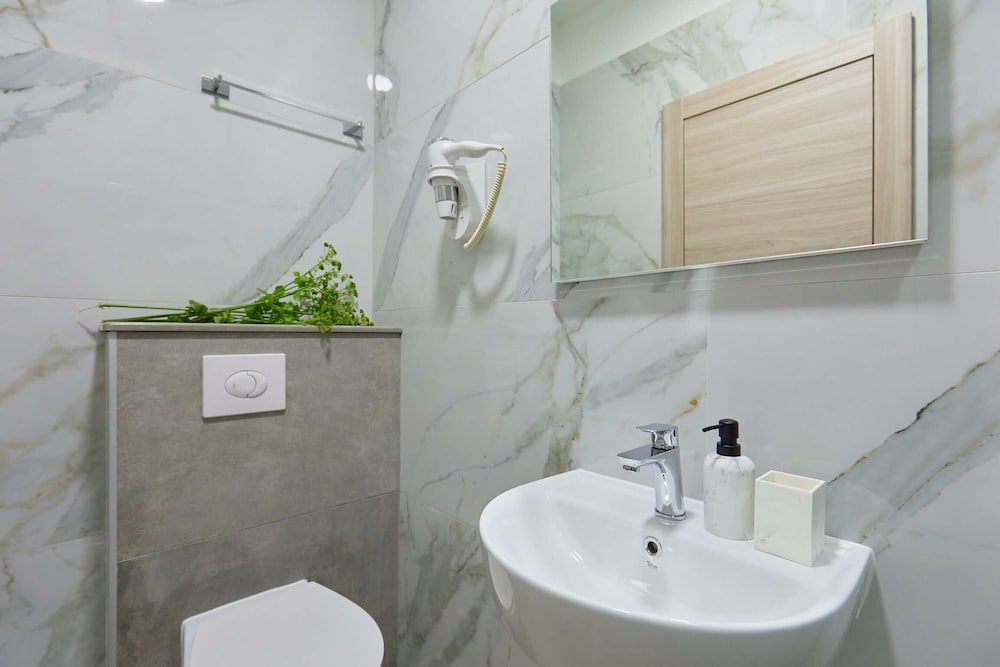 Dubrovnik Vacations - Boutique Garden Rooms - Property Image 104