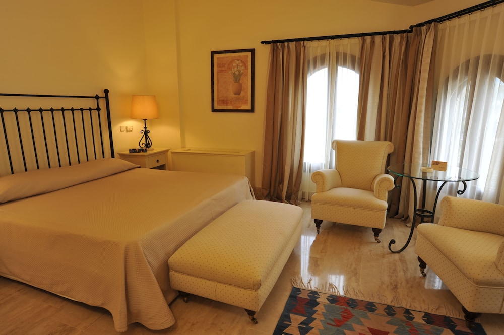 Marti Resort Hotel