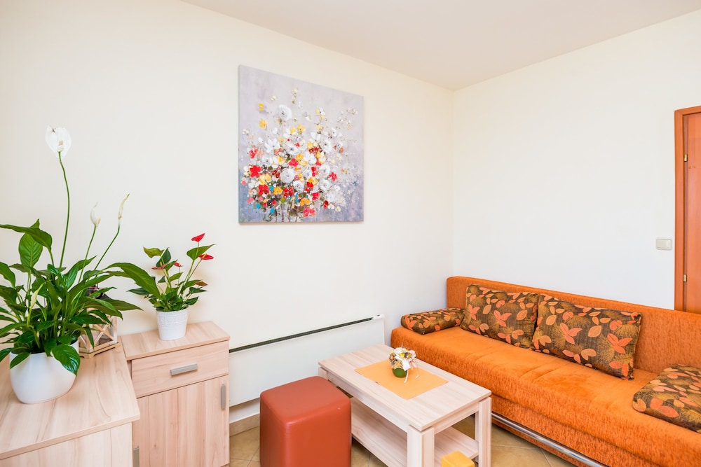 Burum Apartments