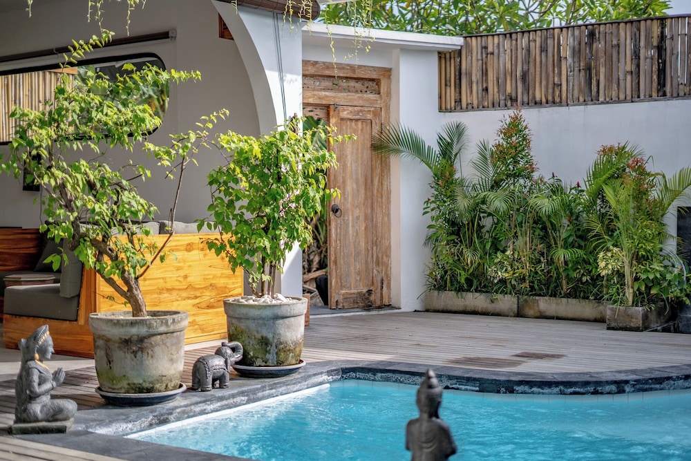Casa Julia Canggu