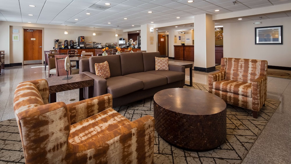 Best Western Plus Belle Meade Inn Suites - Property Image 32
