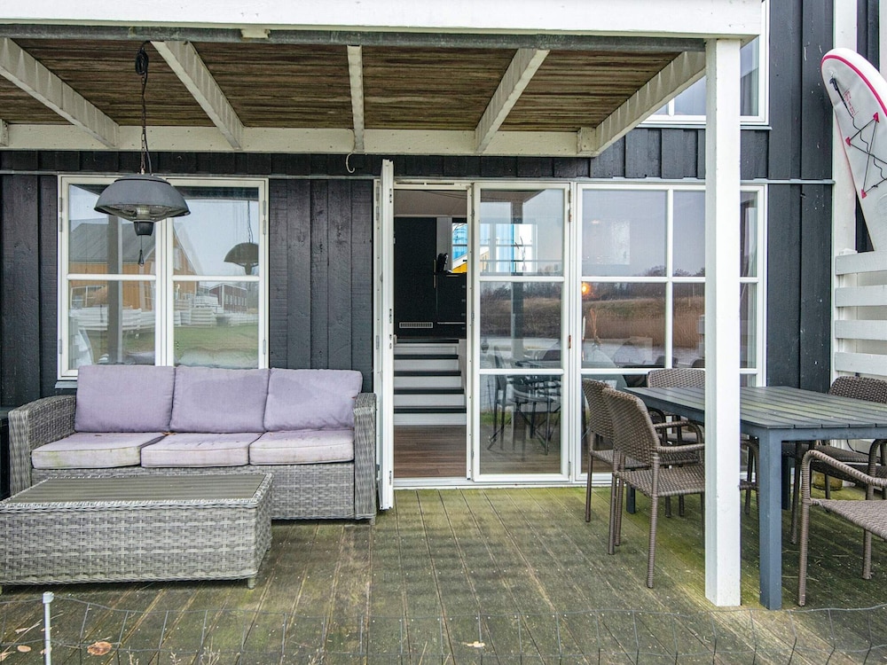 6 Person Holiday Park Home in Ebeltoft