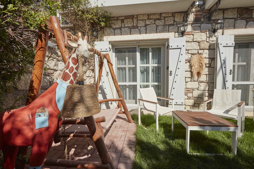 AlaBora Otel - Alaçatı - Image 10