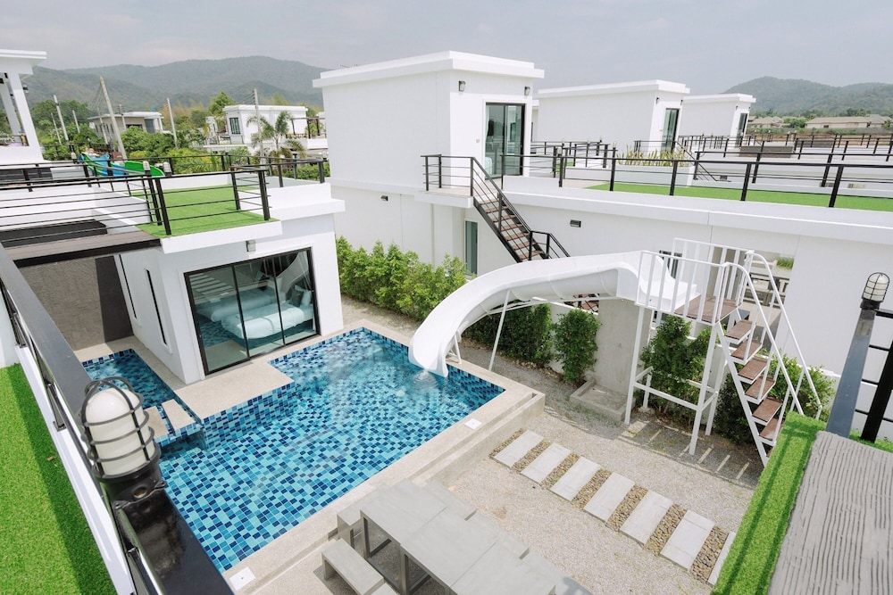 The Modern Pool Villa Hua Hin