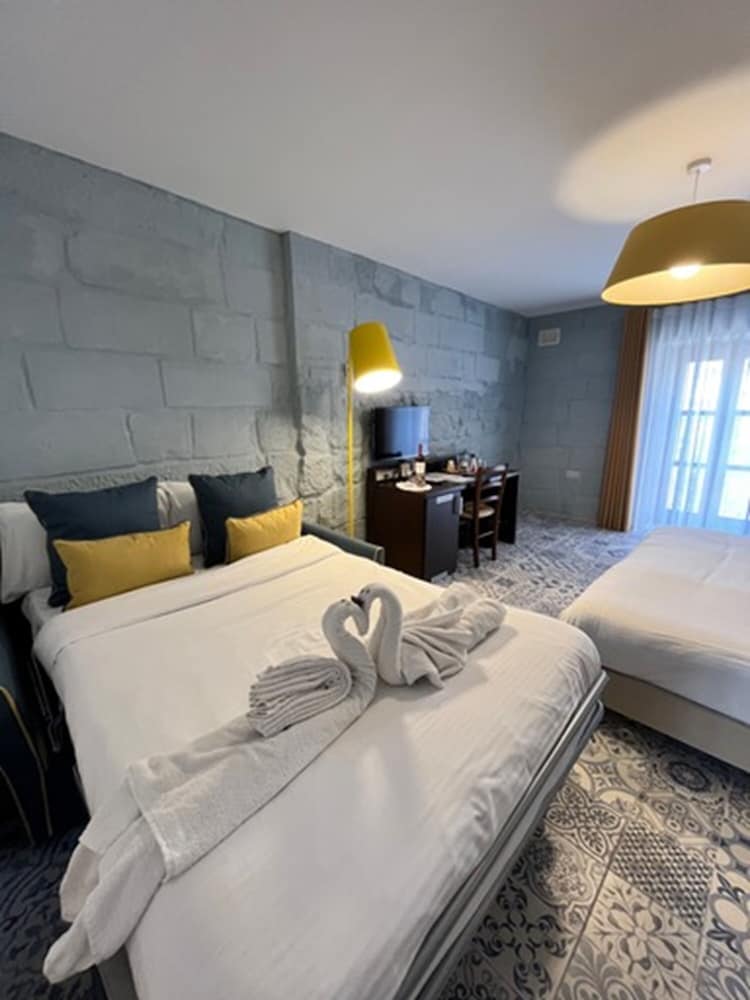 MyTravel House