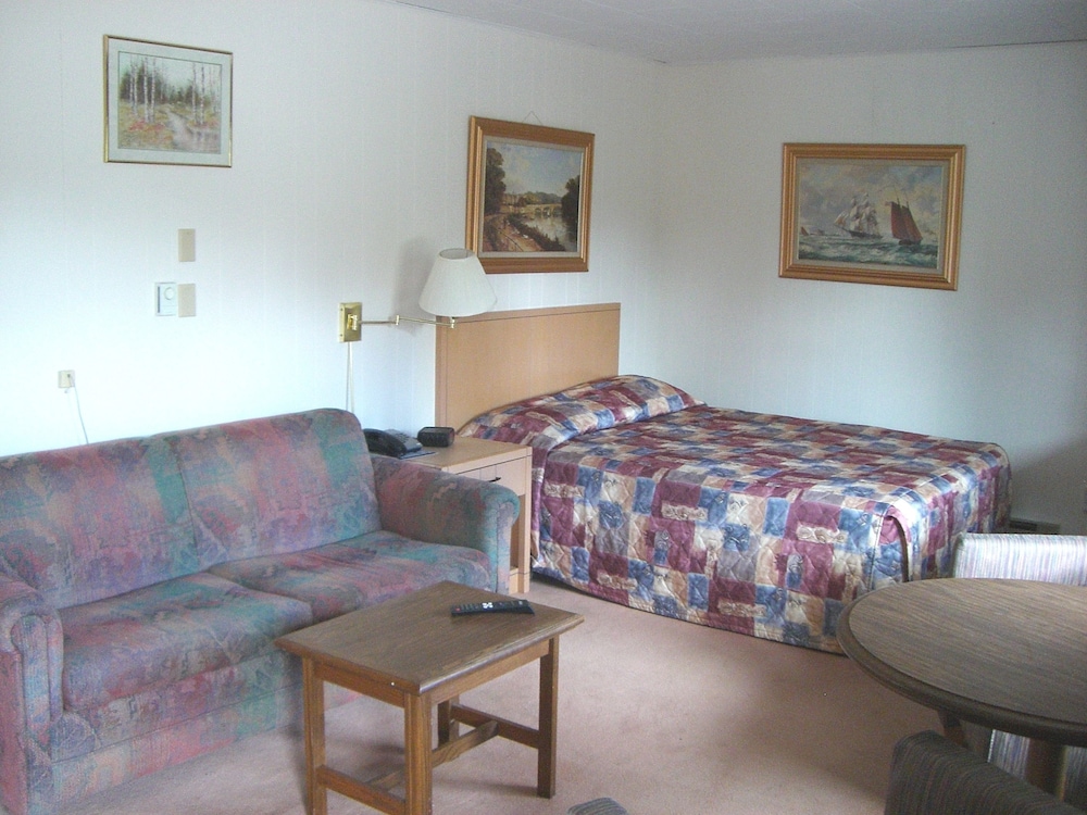 Alberni Inn
