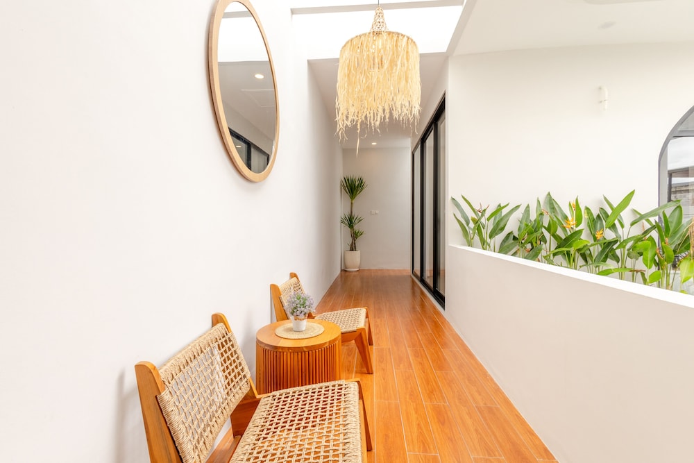 Stylish 3BR Villa La Greesa by OriVista