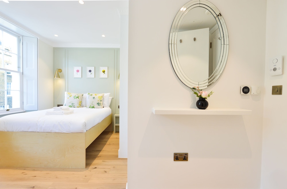 Star Street Serviced Apartments by Concept Apartments