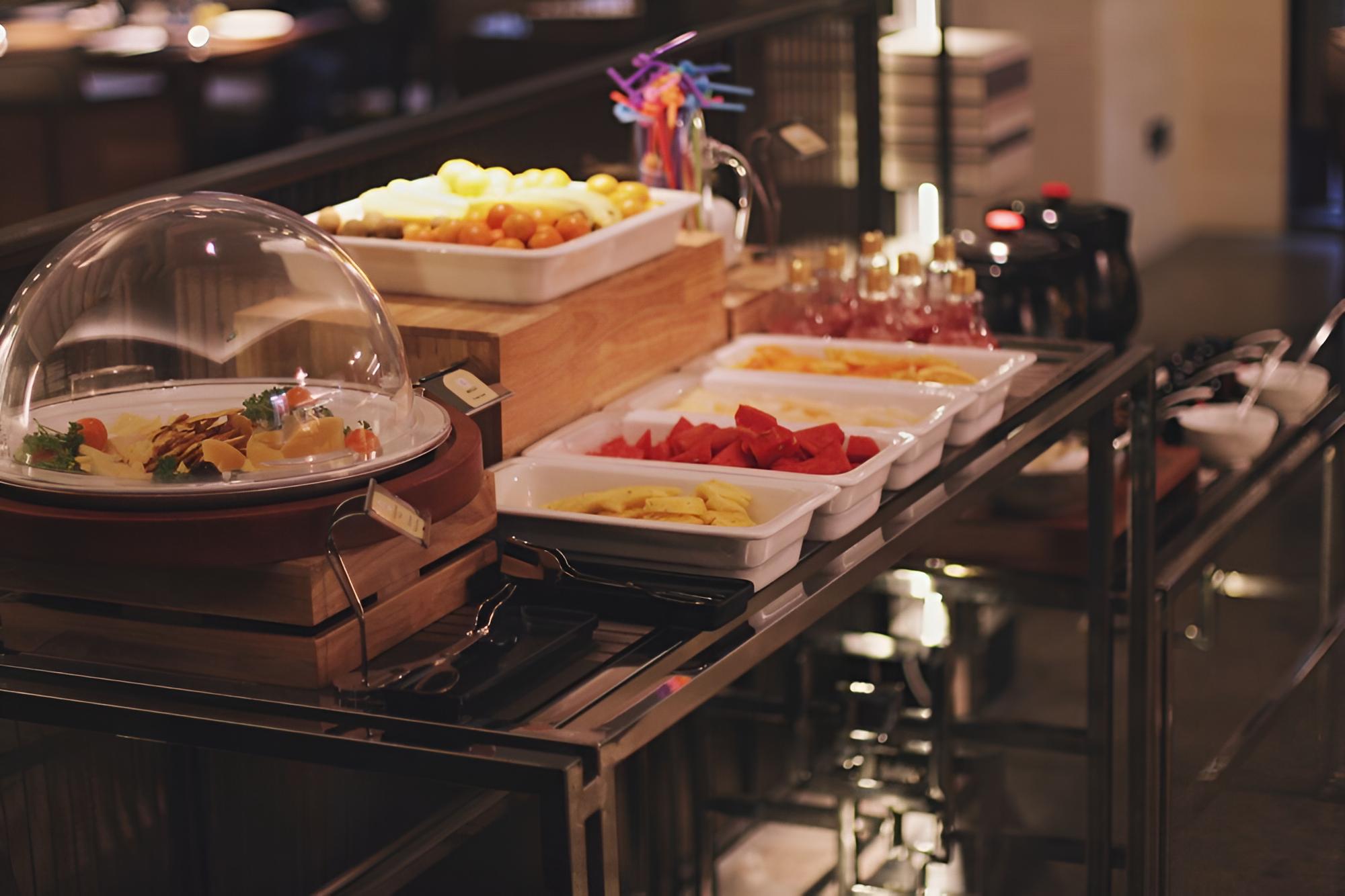 JOYA Shanghai Xujiahui Hotel