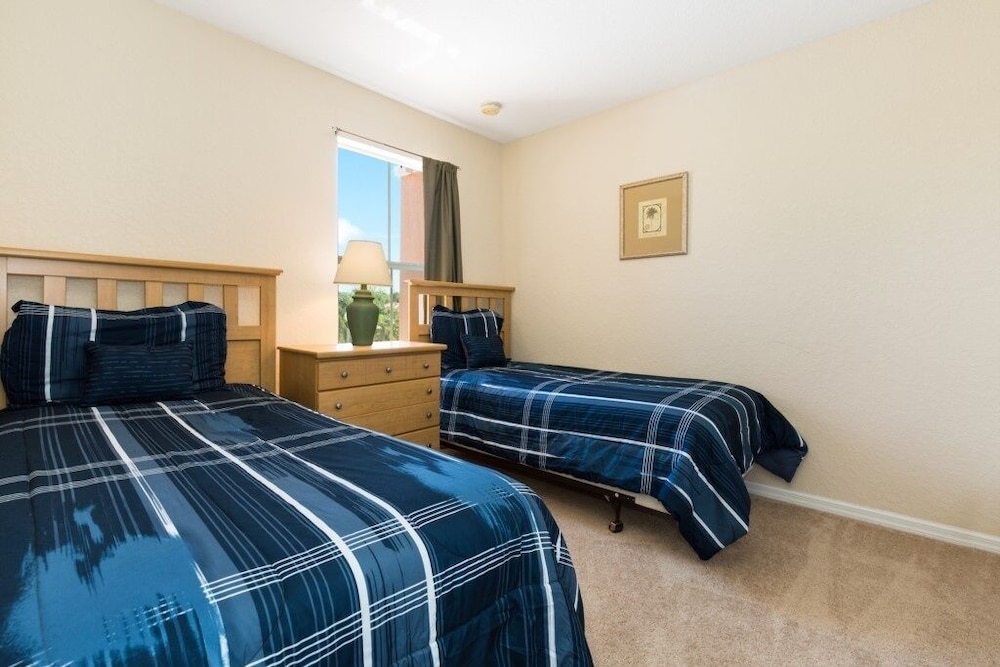 4br Townhome In Regal Oaks Resort Near Disney 4 Bedroom Townhouse