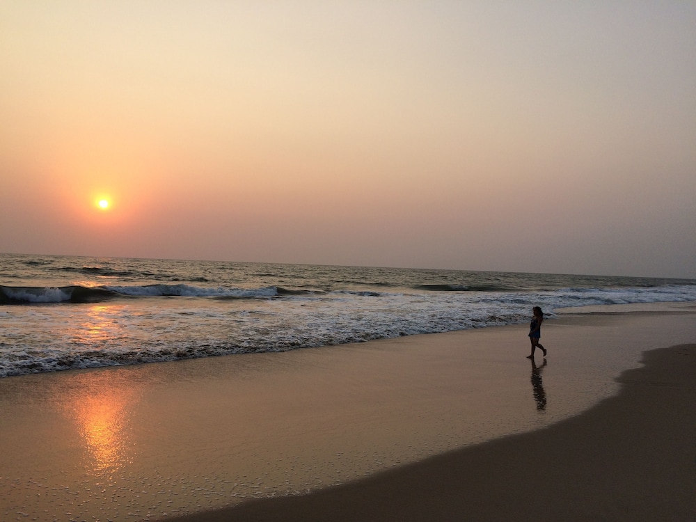 Neeleshwar Hermitage
