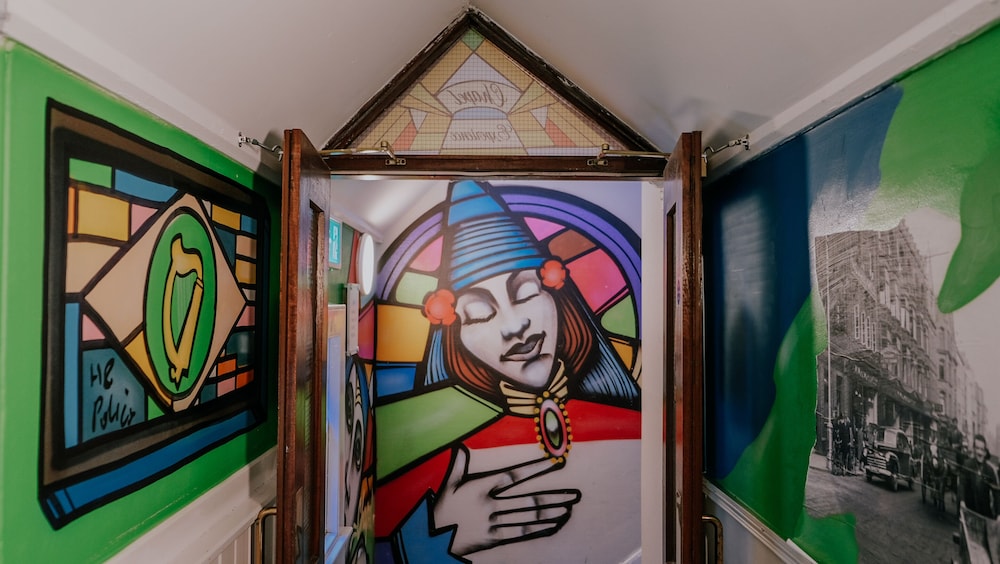 Gardiner House Hostel