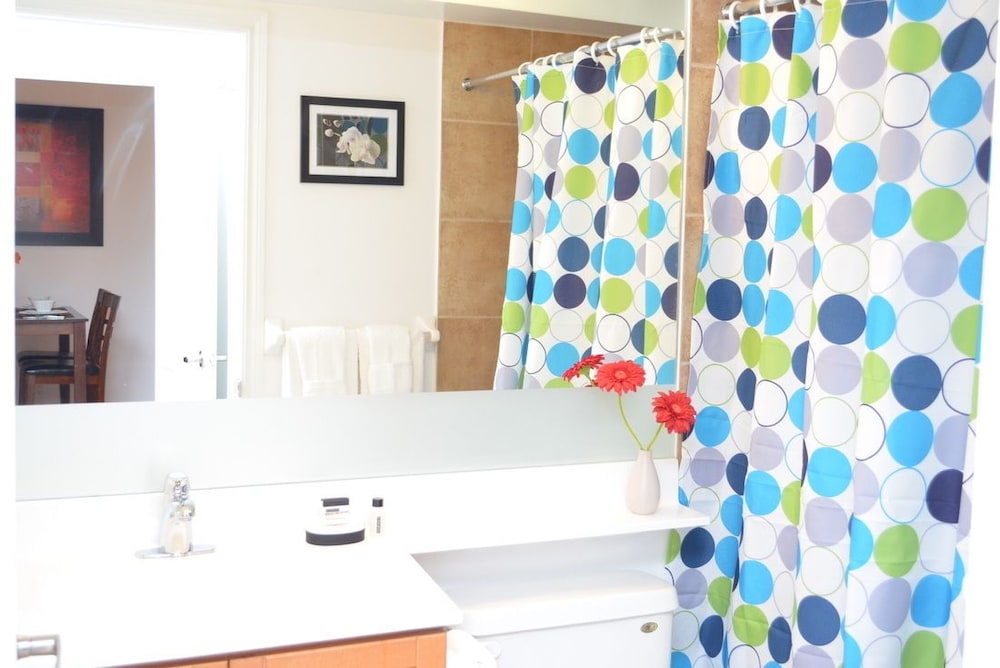 Bombay Suites Mississauga