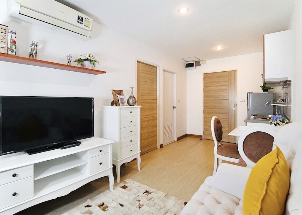 The Town Condo