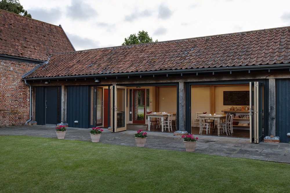 Trustans Barn