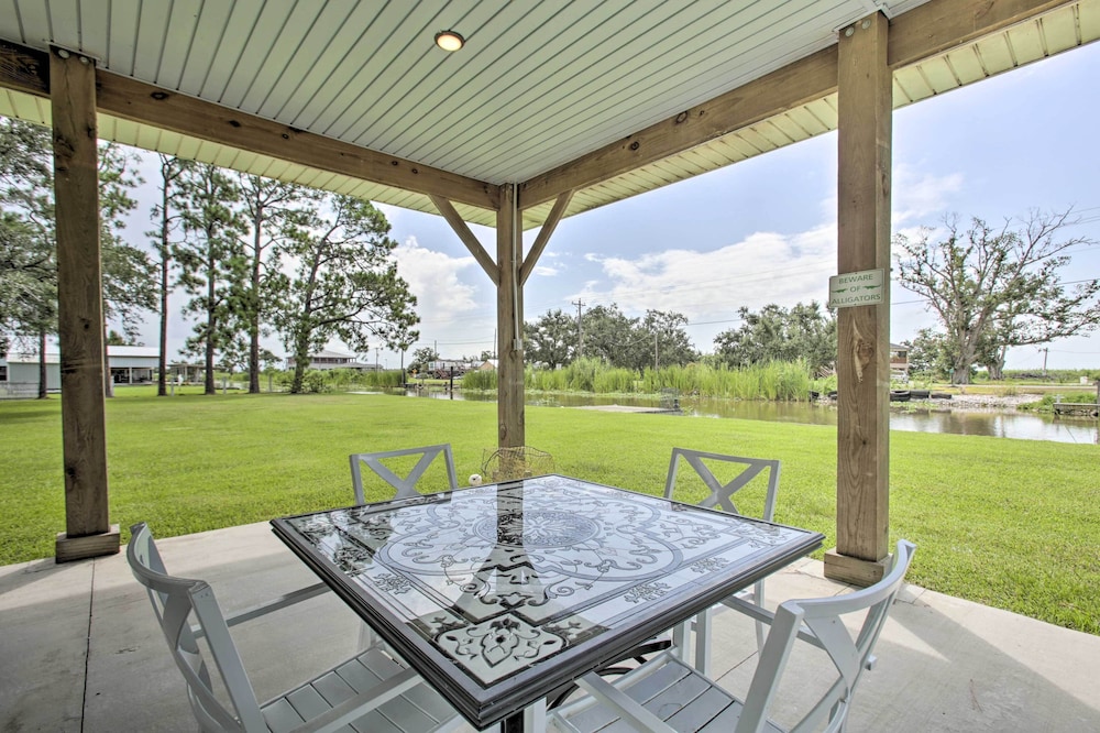 Theriot 'camp Outdoor Dreaming' Retreat w/ Dock! view 5