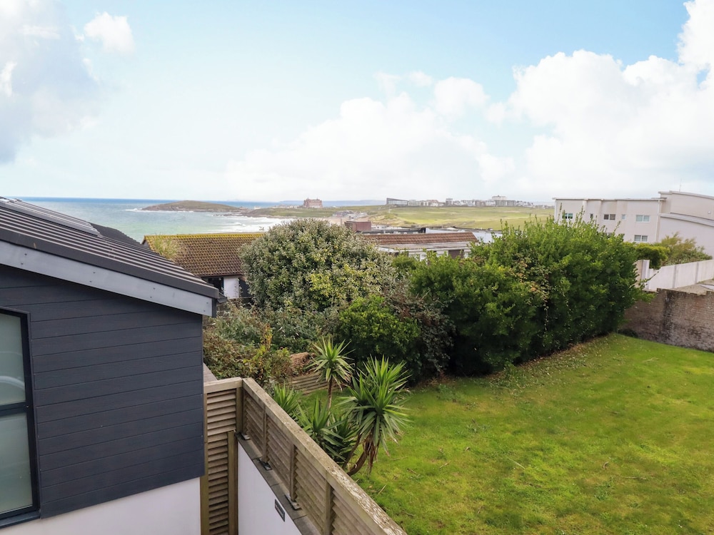 Fistral Tide