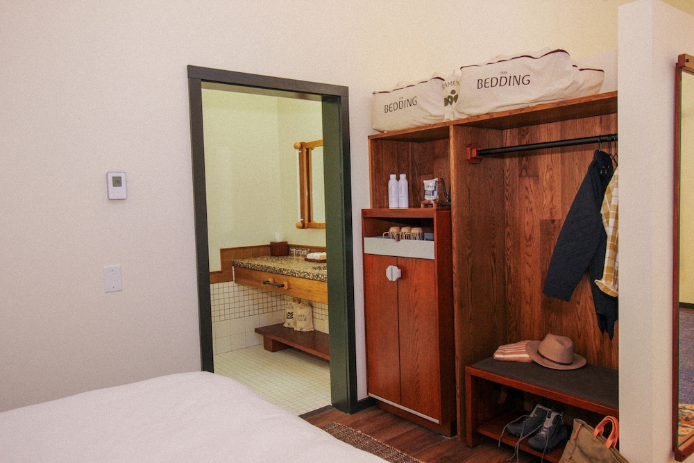 Lodge At Marconi 22